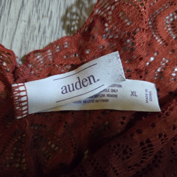 Auden lace rust colored panties - Picture 2 of 2